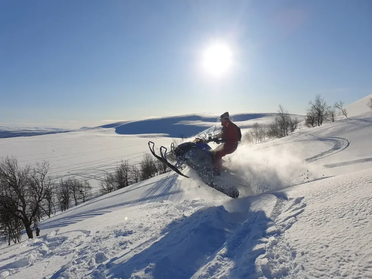 Are Your Snowmobile Shocks Bad? 5 Ways To Tell